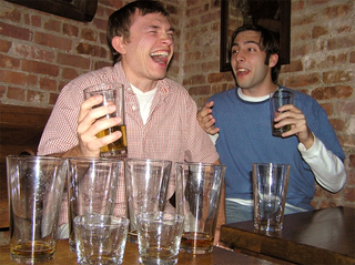 Flemming finishes "one last beer" before leaving the bar.